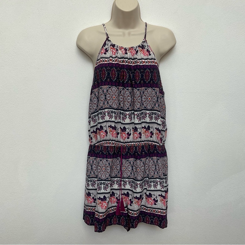 Mossimo Supply Co Purple, Orange, White Patterned Romper Size Large Summer